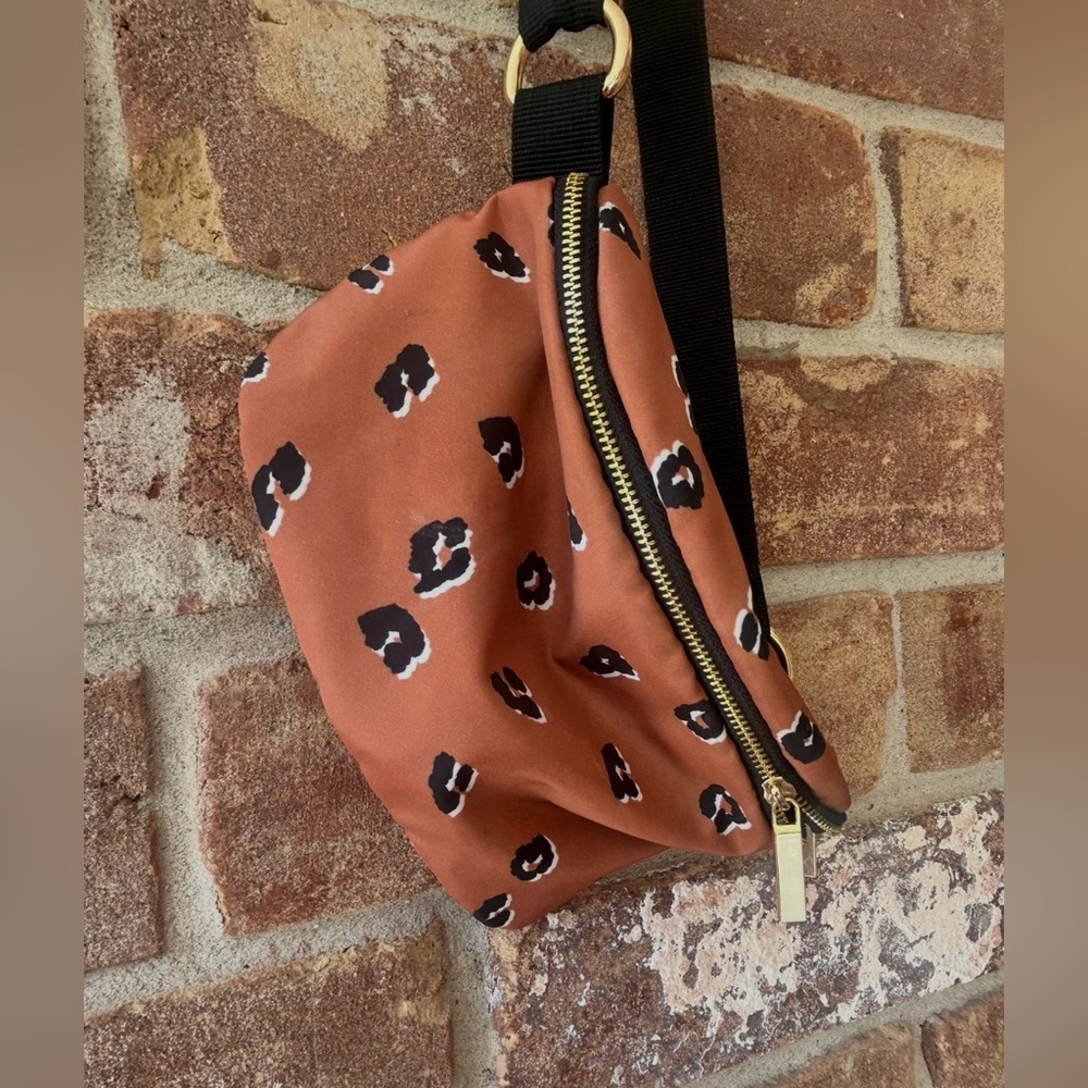Loft Leopard Print Belt bag. Very good condition.